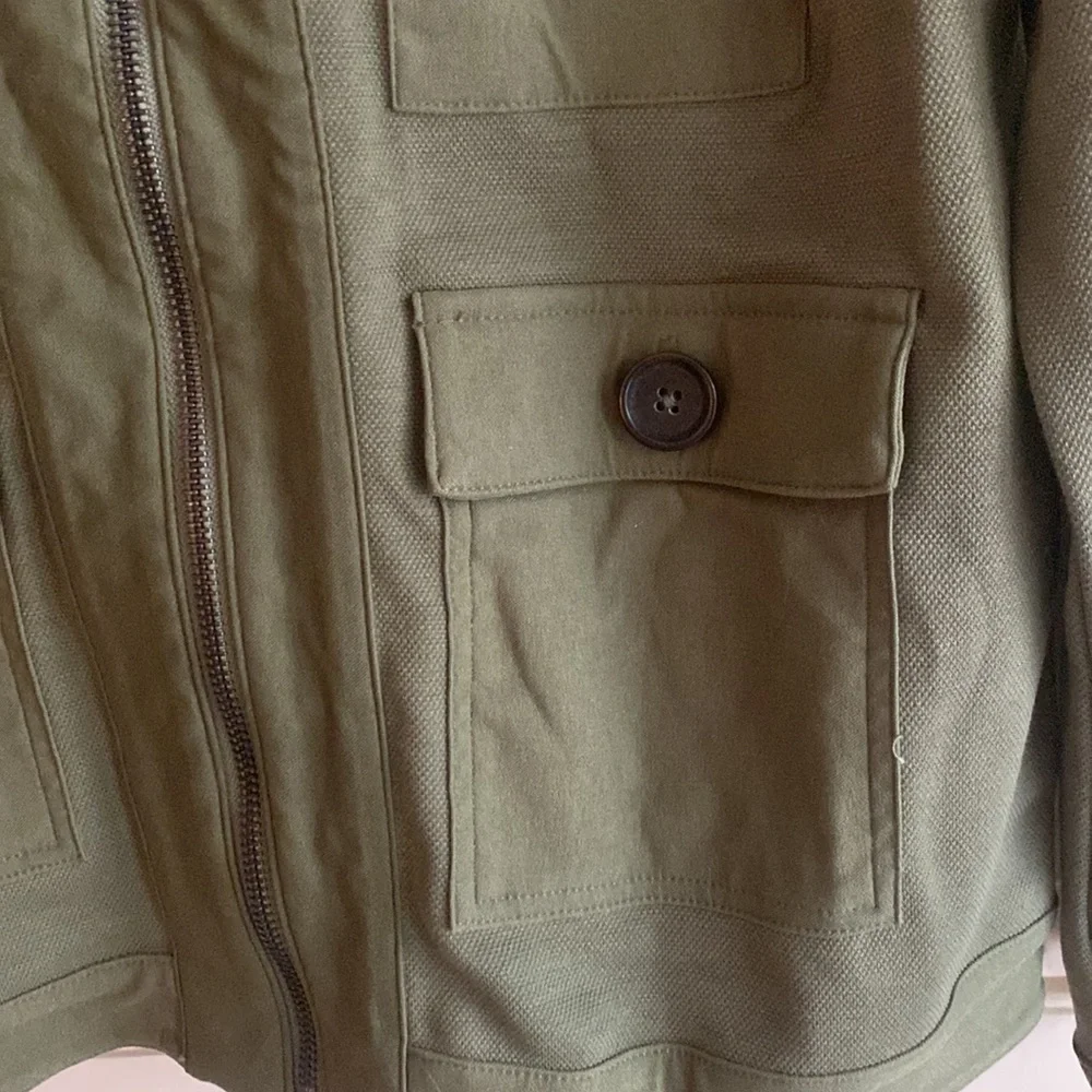 Green Jacket - Picture 2 of 5